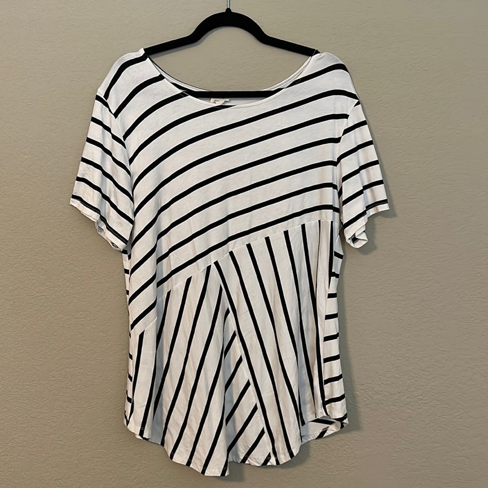 Yelete Striped Top